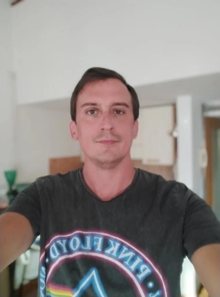 Filip Dorić today, offering custom music and digital solutions — bringing music for your digital journey to life.